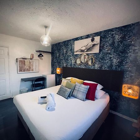 Апартаменти R1 Superking Sized Bed & 65" Tv On The Wall In Clapham Лондон Екстер'єр фото