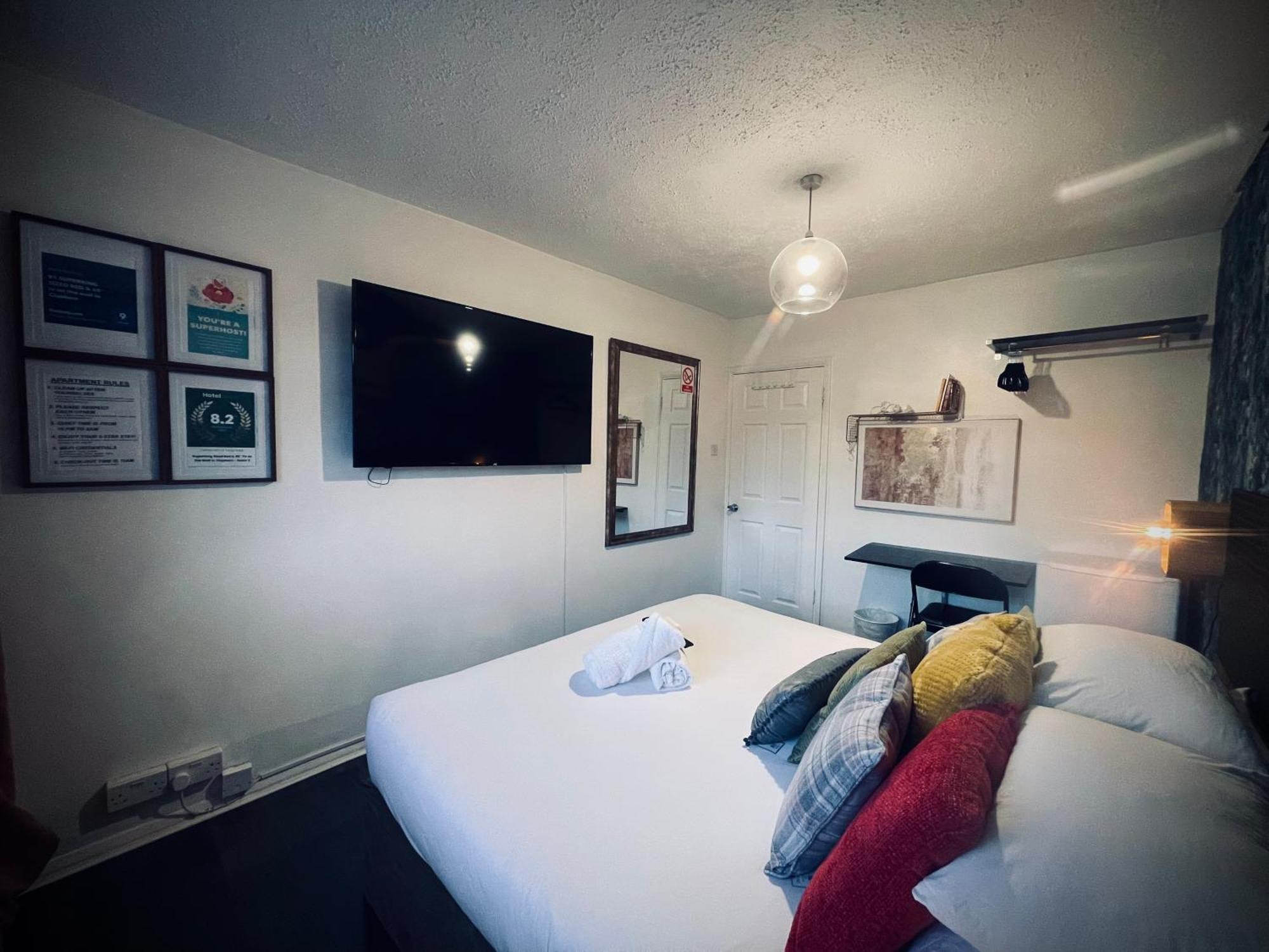 Апартаменти R1 Superking Sized Bed & 65" Tv On The Wall In Clapham Лондон Екстер'єр фото