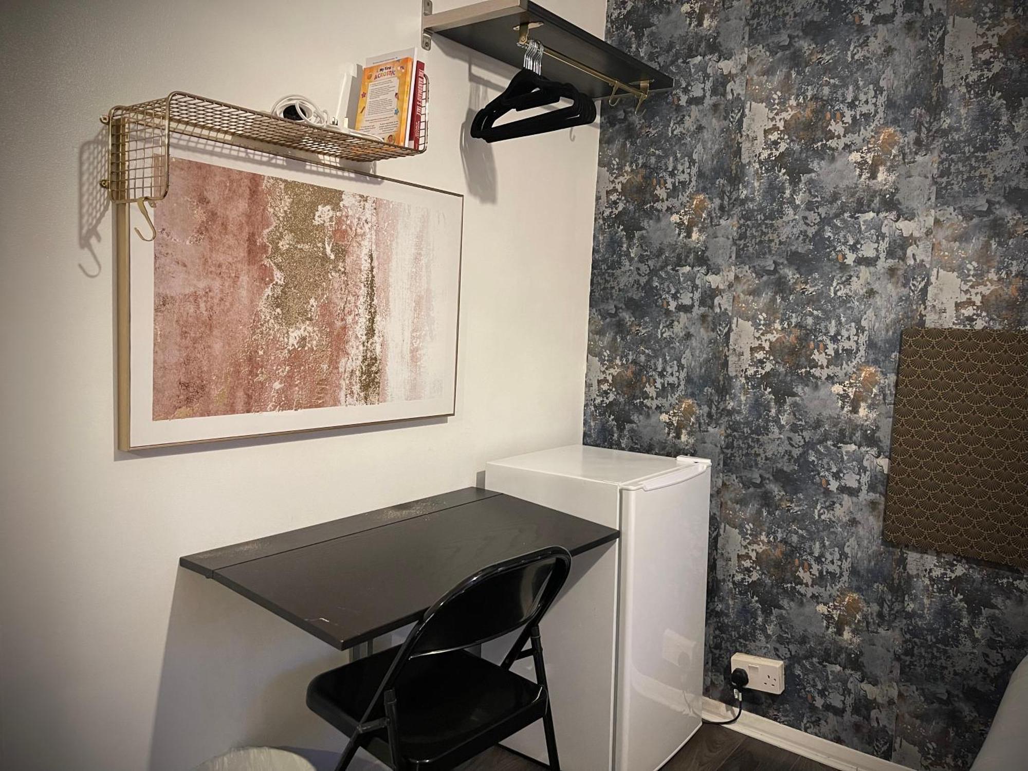 Апартаменти R1 Superking Sized Bed & 65" Tv On The Wall In Clapham Лондон Екстер'єр фото